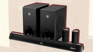 The Gosurround 999 comes with a 660W peak output, Dolby Audio support, dual subwoofers and a full 5.2 surround setup.